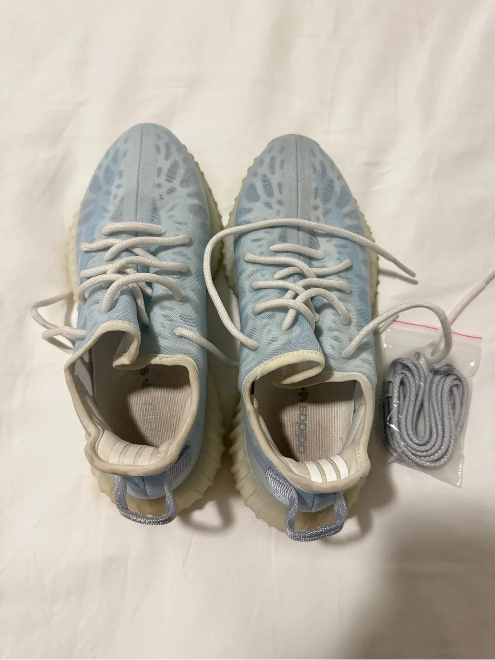 Mono Ice Yeezys
